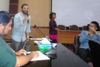 Unair Rintis Kelas Internasional Tingkat Fakultas