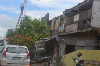 Pemutusan Aliran Listrik Ruko Kota Lama Dimulai