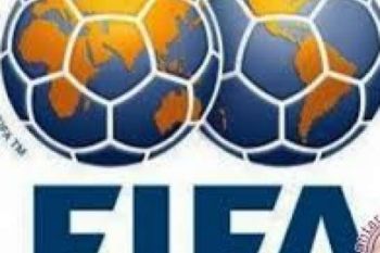 David Ginola Tantang Blatter Di Singgasana FIFA