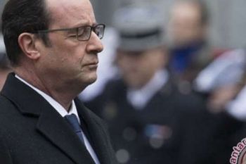 Hollande Yakinkan Muslim, Tuntut Nilai-Nilai Prancis Dihormati