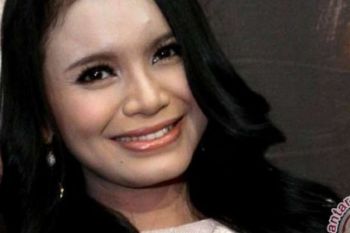 Rossa Anggap Afgan Seperti Adik Sendiri