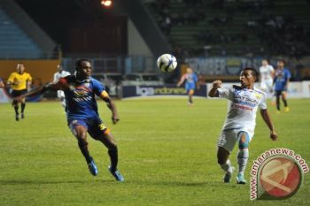 Arema Cronus juara Inter Island Cup 2015