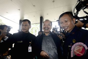 KPK Kembali Periksa Sutan sebagai Tersangka