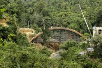 Jembatan antardesa Ambruk, Transportasi Warga Lumpuh