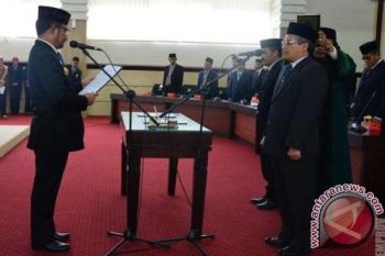 Gubernur Sulsel Lantik Kepala BKN Baru 