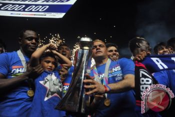 Arema Juara Inter Island Cup 2015