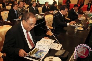 Rapat DPR dengan Empat Menko