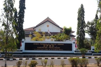 DPRD Pekalongan "Ngluruk" ke Magelang Belajar Kearsipan