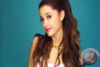Wow! Tiket Konser Amal Ariana Grande Habis Dalam Hitungan Menit