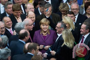 Yunani Keluar dari Euro adalah Keniscayaan