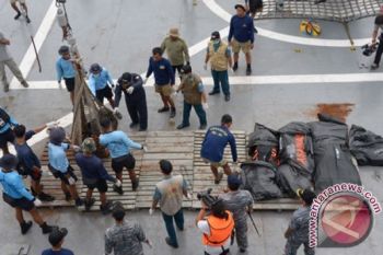 Tim DVI Berhasil Mengidentifikasi 75 Jenazah Termasuk Kopilot QZ 8501 