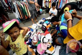 Pakaian Bekas Impor Ancam Industri Kecil