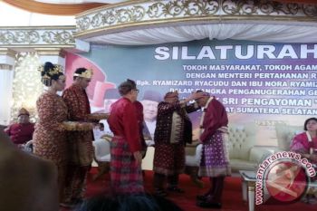 Ryamizard Ryacudu Dapat Gelar "Datuk Sri Pengayoman" 