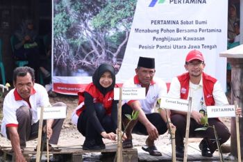 Tanam Mangrove, Pertamina Antisipasi Bahaya Abrasi Wilayah Pesisir Pantai Utara Jateng