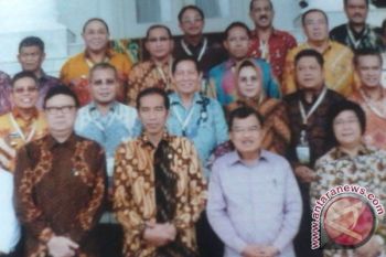 Presiden Jokowi Bantu Makassar Rp100 Miliar 
