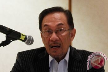  Keluarga Anwar Ibrahim ajukan pengampunan Raja Malaysia