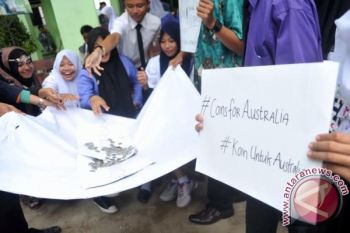 Wartawan OKU aksi kumpul koin untuk Australia