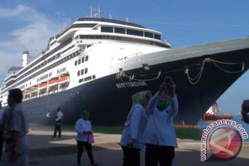 Pelindo IV Benahi Terminal Penumpang Sambut Wisman 