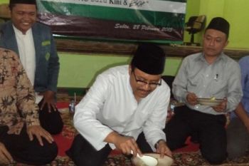 Wagub Potong Tumpeng IPNU