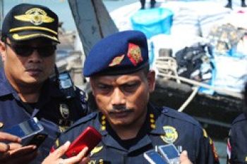BC Kepri Sita Minuman dan Daging Ilegal