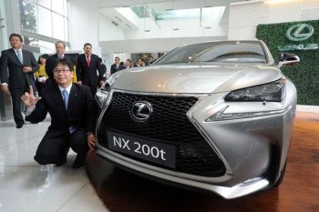 Lexus NX&acirc;&euro;&not; Bermesin Turbo Diluncurkan di Indonesia