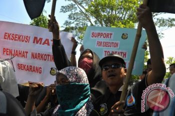 Kenapa Mesti Takluk Terhadap Upaya Australia