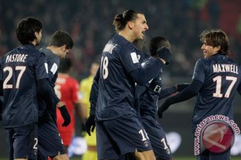 PSG Melumat Lens 4-1
