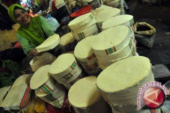 LPMAK targetkan pabrik sagu segera beroperasi