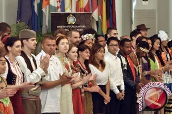 70 Peserta Dari 40 Negara Raih Beasiswa Seni Budaya Indonesia
