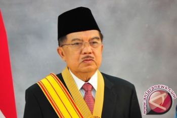 Wapres Kalla Tutup Perdagangan Saham 2015