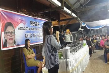 Warga Tikala  sampaikan aspirasi pada Legislator Manado