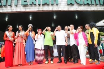 Tiga Menteri Minum Jamu Di Kemenag