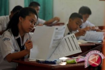 Peserta UN SMP/MTs di Mimika 3.011 orang