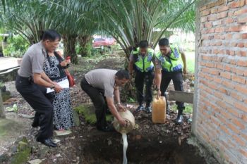 Polres Pariaman Sita Ratusan Minuman Beralkohol