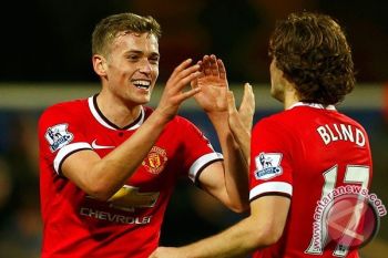 Klasemen Liga Inggris, Urutan Kedua hingga Kelima Ketat