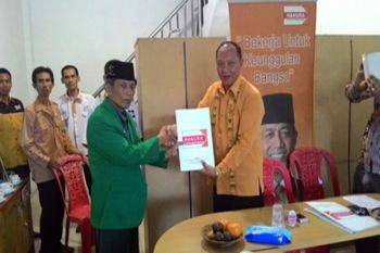 Soleh Bajuri mendaftar ke Hanura Lamsel