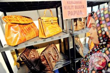 Disperindag ajak masyarakat gunakan produk dalam negeri
