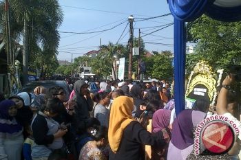 Pemakaman Olga Syahputra Dipadati Warga