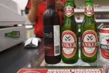 Pemkab Tindak Minimarket Jual Minuman Beralkohol