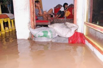 Curah Hujan Masih Tinggi, Waspadai Banjir dan Longsor