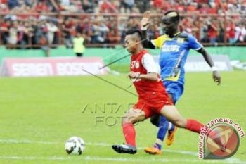 PSM Makassar kalahkan Persiba 4-0 
