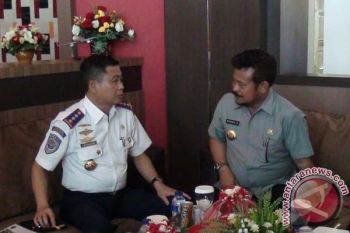 Menhub dorong percepatan pembangunan sarana kereta api 