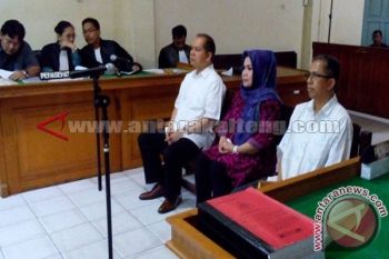 Bupati Kapuas Saksi Sidang Suap Ketua DPRD