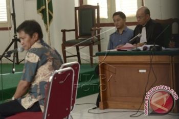 SIDANG KORUPSI DANA BANSOS