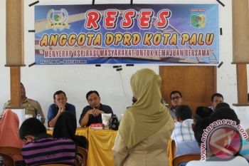 DPRD Upayakan Pengelolaan Pasar Ke Pihak Ketiga 