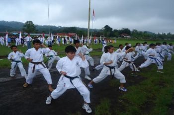  Atlet Tomohon raih enam emas IYSF