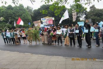  Himasylva Unila Kampanye Peringatan Hari Bumi