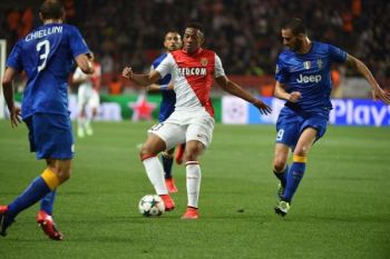  Juventus Melaju Ke Empat Besar Liga Champions