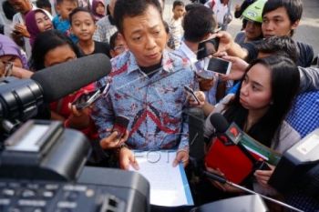 Ini Barang-barang Zainal Abidin yang Dititipkan ke Pengacara 