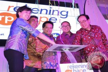 Bank Mandiri Gandeng Operator Seluler